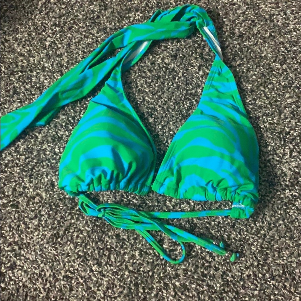 Medium swim top